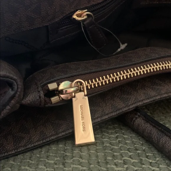 Michael Kors Austin Large Pebbled Leather Satchel - Picture 7 of 15